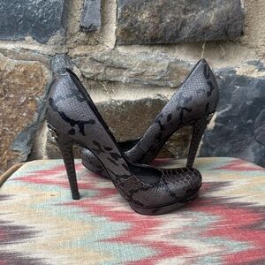 Tory Burch Jude Snake Embossed Heels Size 6.5